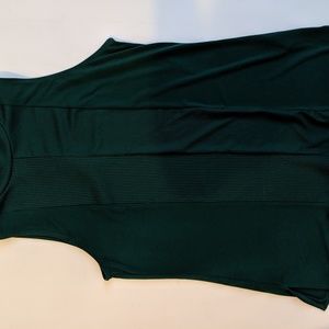 Sleeveless Turtle Neck